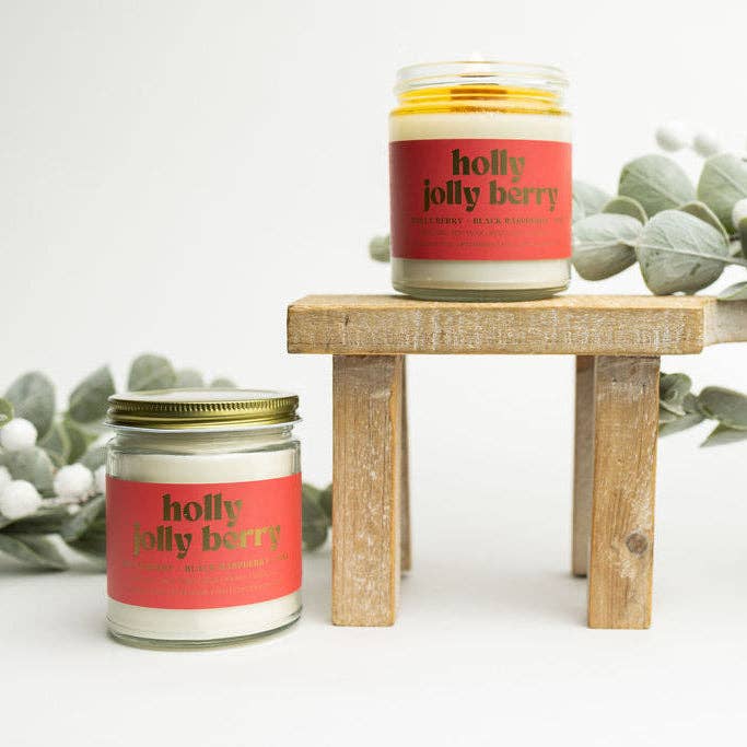 HOLLY JOLLY BERRY SOY CANDLE | Clean-Burning Holiday Candle