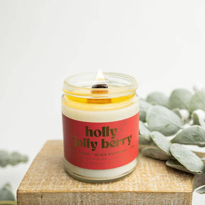 HOLLY JOLLY BERRY SOY CANDLE | Clean-Burning Holiday Candle