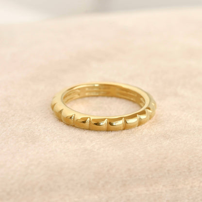 Emery Slim Ring